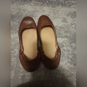 Women shoes flat 8.5 color brown
